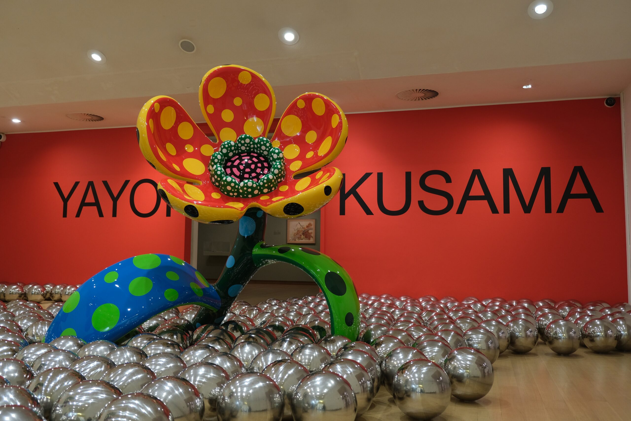 Amsterdam???s Stedelijk Museum opens a major Yayoi Kusama exhibition after her death last month