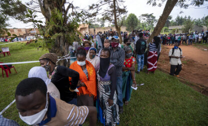 AP_21014204875735_hm-uganda1.jpg
