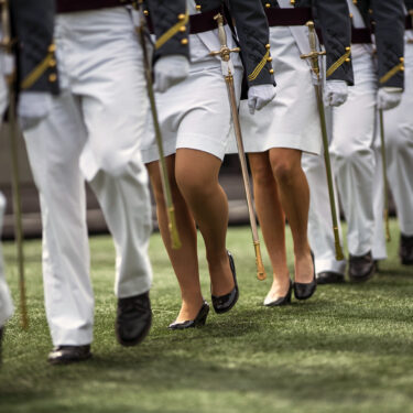 AP_22047819470008_hm-military.jpg