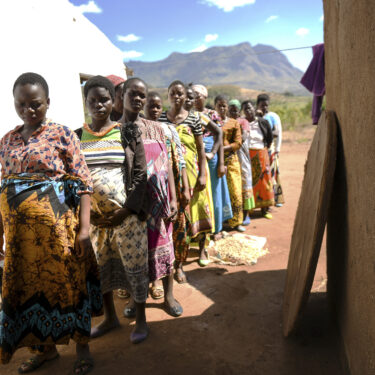 AP_21179570172910_hm-malawi.jpg
