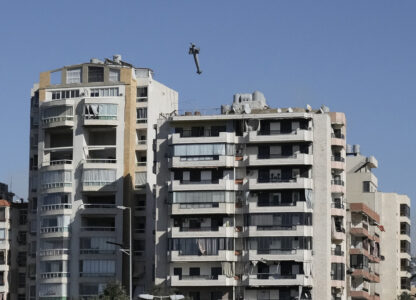 CORRECTION APTOPIX Israel Lebanon