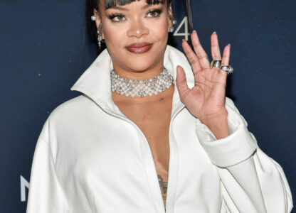 Philanthropy-Rihanna-Foundation