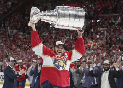 APTOPIX Stanley Cup Oilers Panthers Hockey