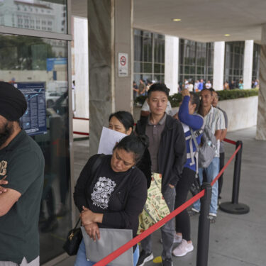 Immigration Los Angeles Detention