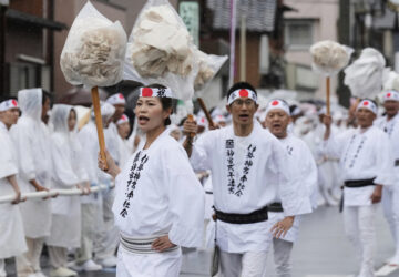 Japan Sacred Shrine Rebuilt Photo Gallery