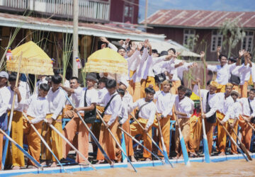 Myanmar Pagoda Festival