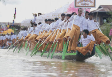 Myanmar Pagoda Festival