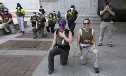 APTOPIX FBI Firings