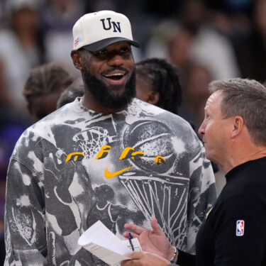 Suns Lakers Basketball