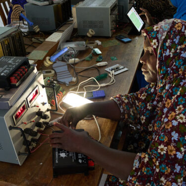 Tanzania Solar Mamas