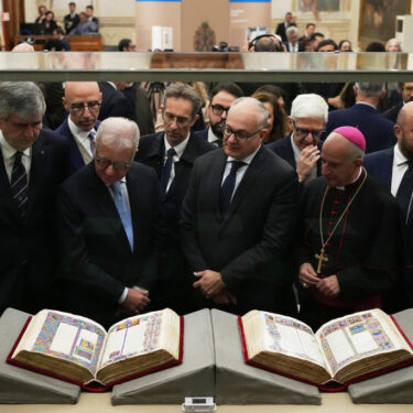 Italy Renaissance Bible