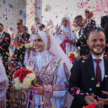 APTOPIX Gaza Mass Wedding
