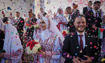 APTOPIX Gaza Mass Wedding