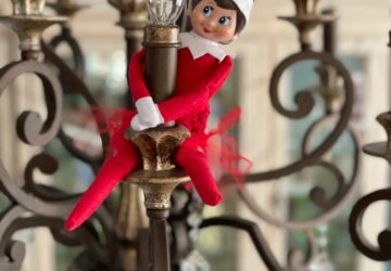 Elf on the Shelf-Anniversary