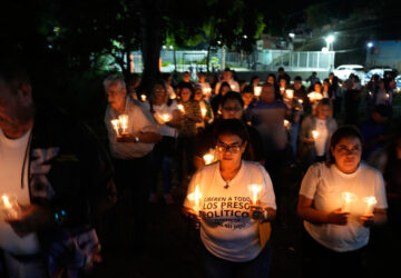 APTOPIX Venezuela US Prisoners
