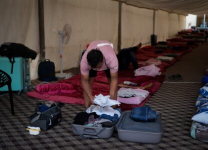 Emirates Iran Stranded Travellers