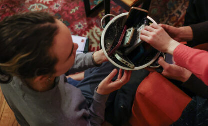 Internet Phone Offline Movement