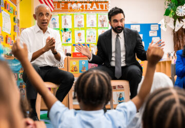 APTOPIX Mamdani Obama