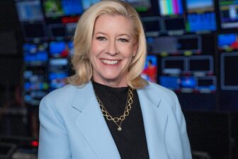 Lynn Beall headshot