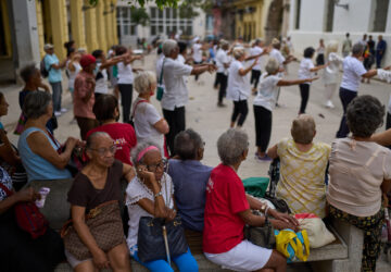 APTOPIX Cuba Seniors