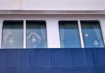 APTOPIX Spain Hantavirus Ship