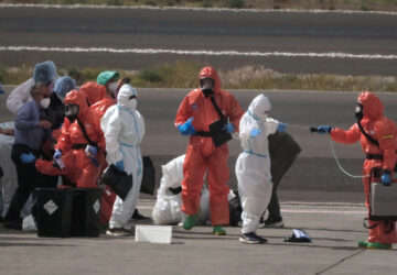 APTOPIX Spain Hantavirus Ship
