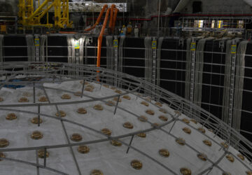 Neutrino Detector