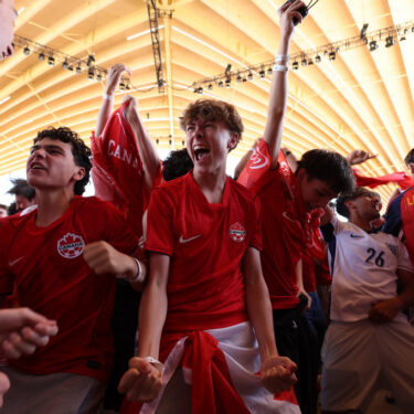 APTOPIX Bosnia Canada WCup Soccer