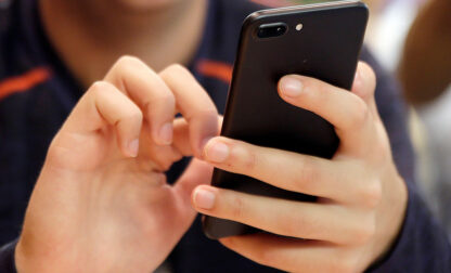 Be Well One Tech Tip Texting Thumb