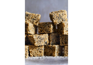 Voracious – Black Sesame Krispie Treats