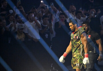 APTOPIX Saudi Arabia Boxing