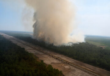 APTOPIX France Wildfires