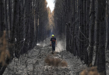 APTOPIX France Wildfires