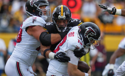 APTOPIX Fútbol Falcons Steelers