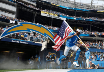 Cardinals Chargers Football