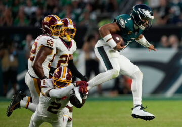 APTOPIX Commanders Eagles Football