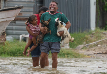 APTOPIX Mexico Extreme Weather Polo