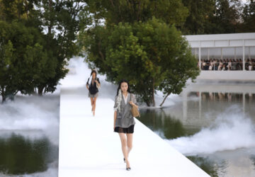 Paris Fashion Dior Womens S/S 27