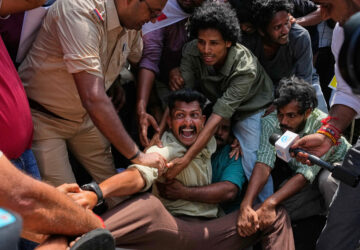 APTOPIX India Cockroach Protests