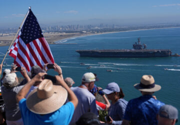 USS Lincoln Returns Home