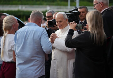 APTOPIX Vatican Pope Surgery