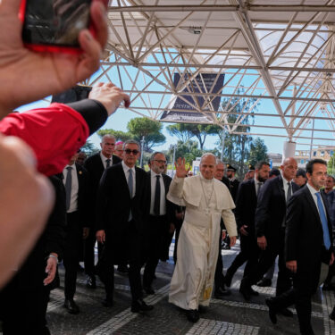 APTOPIX Vatican Pope Surgery