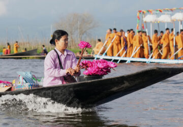 Myanmar Pagoda Festival Photo Gallery