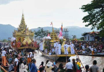 Myanmar Pagoda Festival Photo Gallery