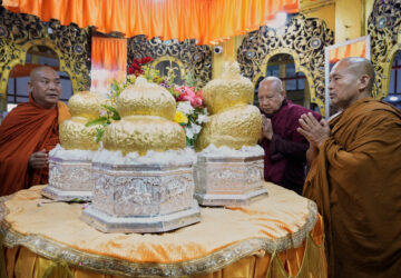 Myanmar Pagoda Festival Photo Gallery