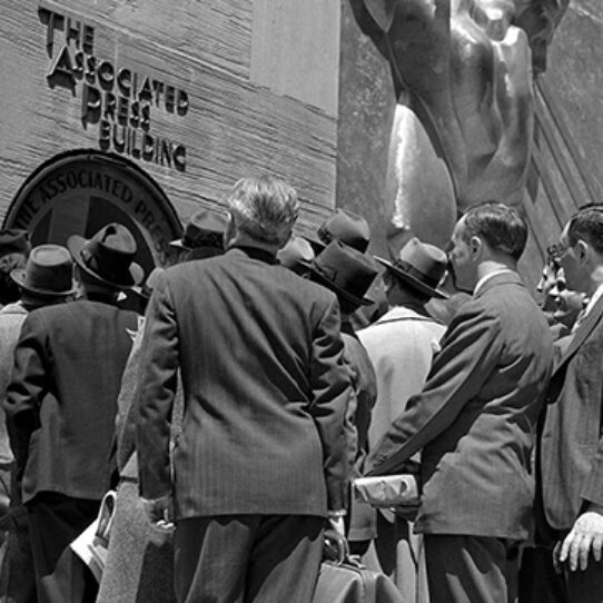 ap-50rockcrowd-teaser-rt